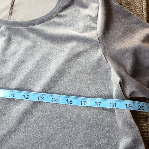 mmm Top - Picture 10 of 13